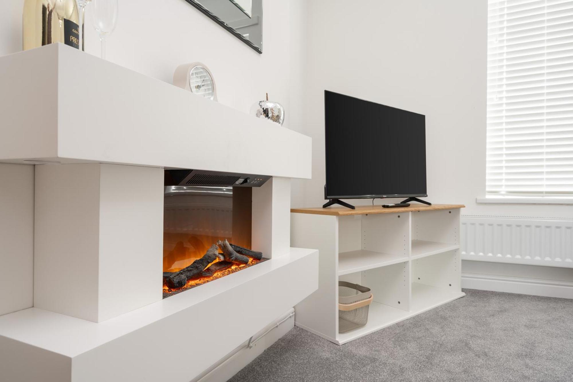 Buxton Apartment - 1 Bed, Free Parking, Wi-Fi Hazel Grove エクステリア 写真